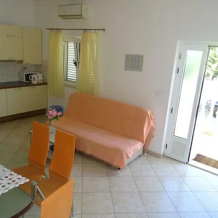 Апартаменти Paradise